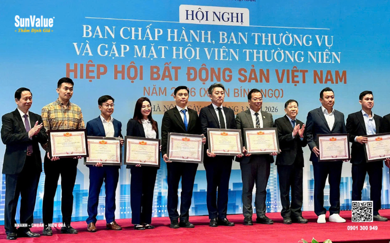 Đông Dương SunValue nhận bằng khen hội viên đóng góp tích cực từ Hiệp hội Bất động sản Việt Nam